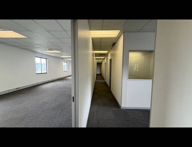 789M² OFFICE TO LET IN UMGENI BUSINESS PARK